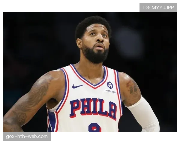 保罗·乔治又在豪宅里练瑜伽？这自律程度真不像是拿顶薪的人