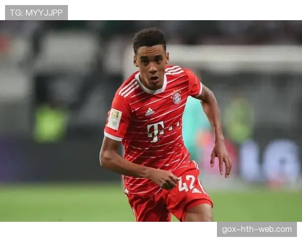 奥尔莫与穆西亚拉：技术型攻击手的战术功能与数据表现差异解析